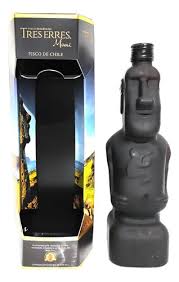 Pisco Moai Chile
